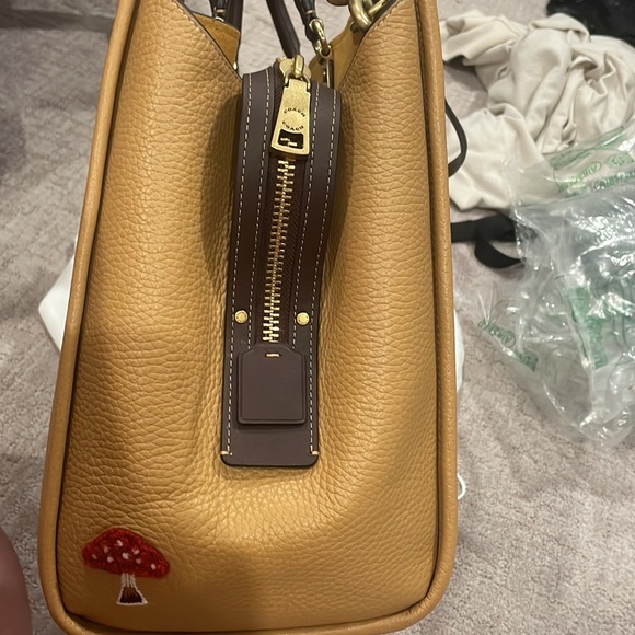 Coach Rogue 39 - Picture 5 of 16